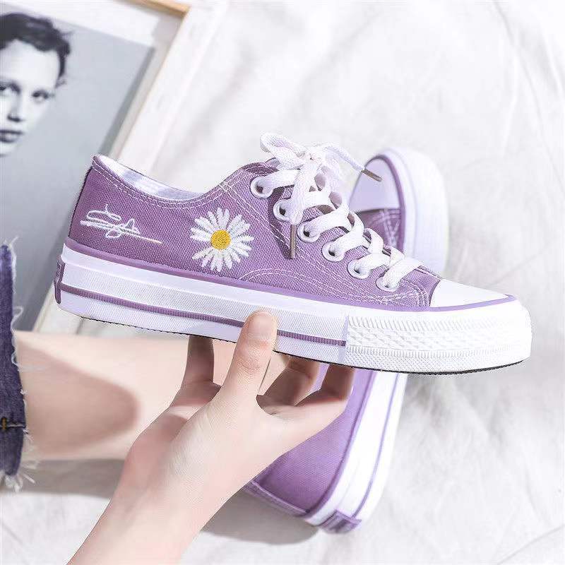 Chrysanthemum Embroidery Women - Embroidery Canvas ulasan dan harga