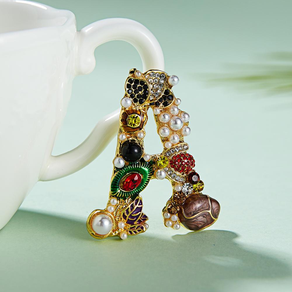 Fashion Enamel Pearl Rhineston - Embroidery Letter M ulasan dan harga