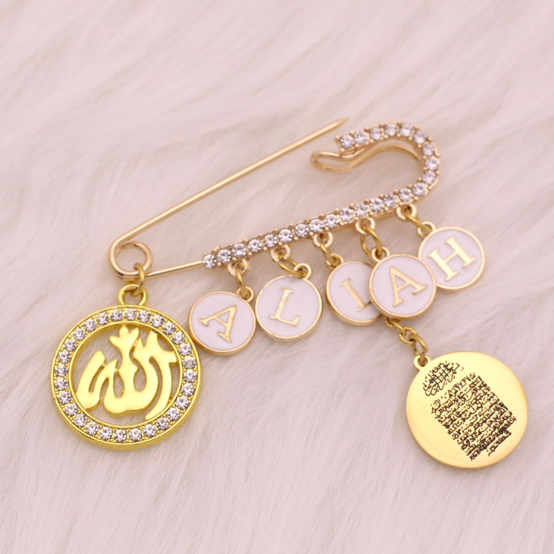 Customise english name Islam A - Embroidery Letter M ulasan dan harga