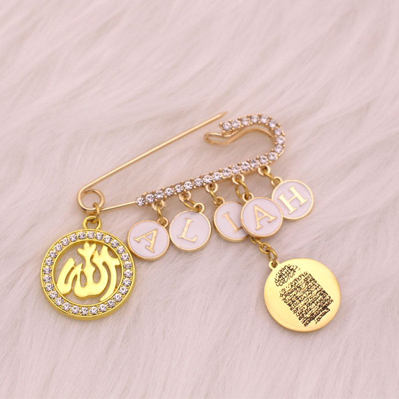 Customise english name Islam A - Embroidery Letter M ulasan dan harga
