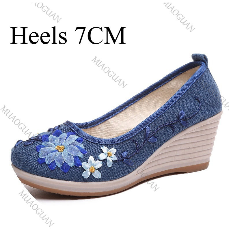 Embroidered Women Comfort Wedg - Embroidery Canvas ulasan dan harga