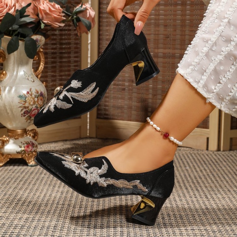 Fashion Trendy Embroidery Desi - Embroidery Design Free ulasan dan harga